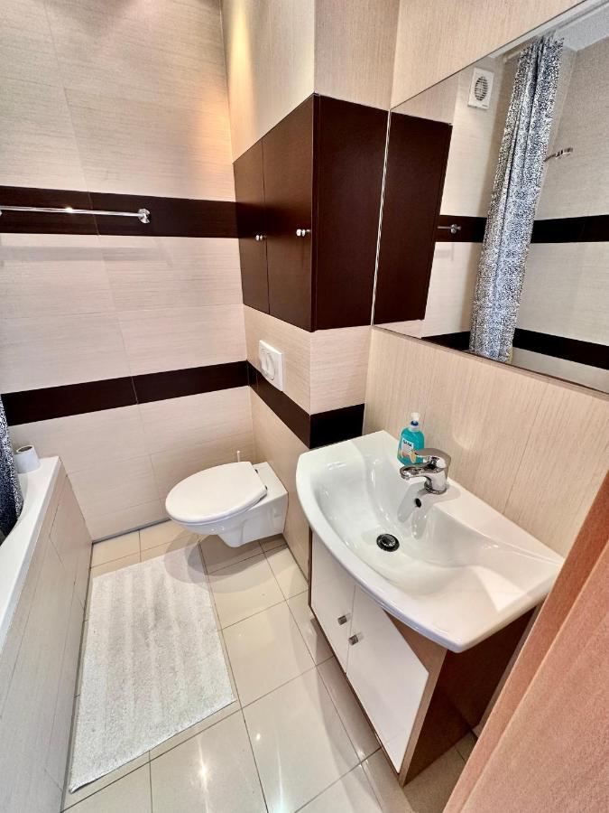 Appartement Copernic Metro Wifi 85'tv Netflix Disney+ Hbo